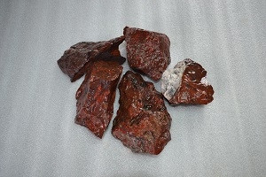 Яшма сургучная (колотая), фр. 70-150 мм, (биг-бег 1 тонна)